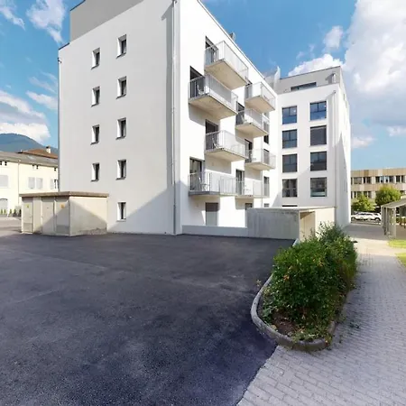 Furnished #501 - Swiss Apartment Aigle